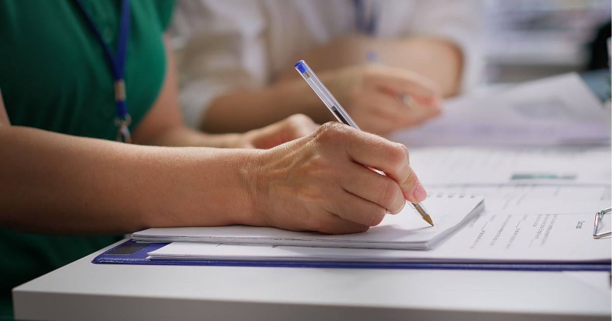 laudo ECG de exame admissional