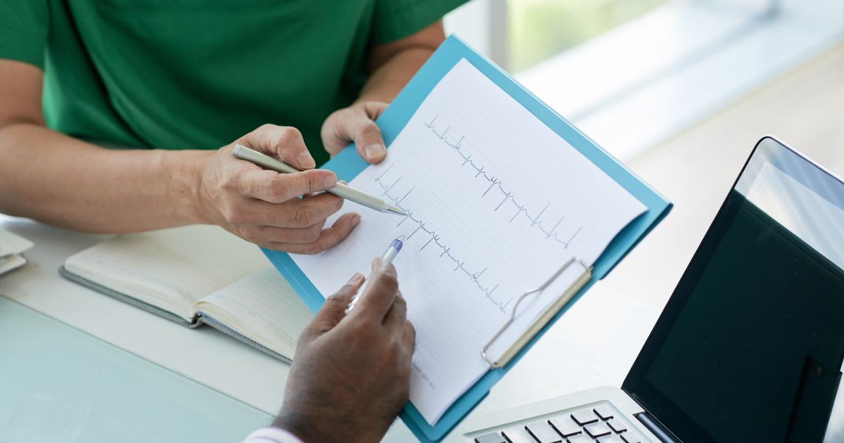 radiologistas com exame ECG